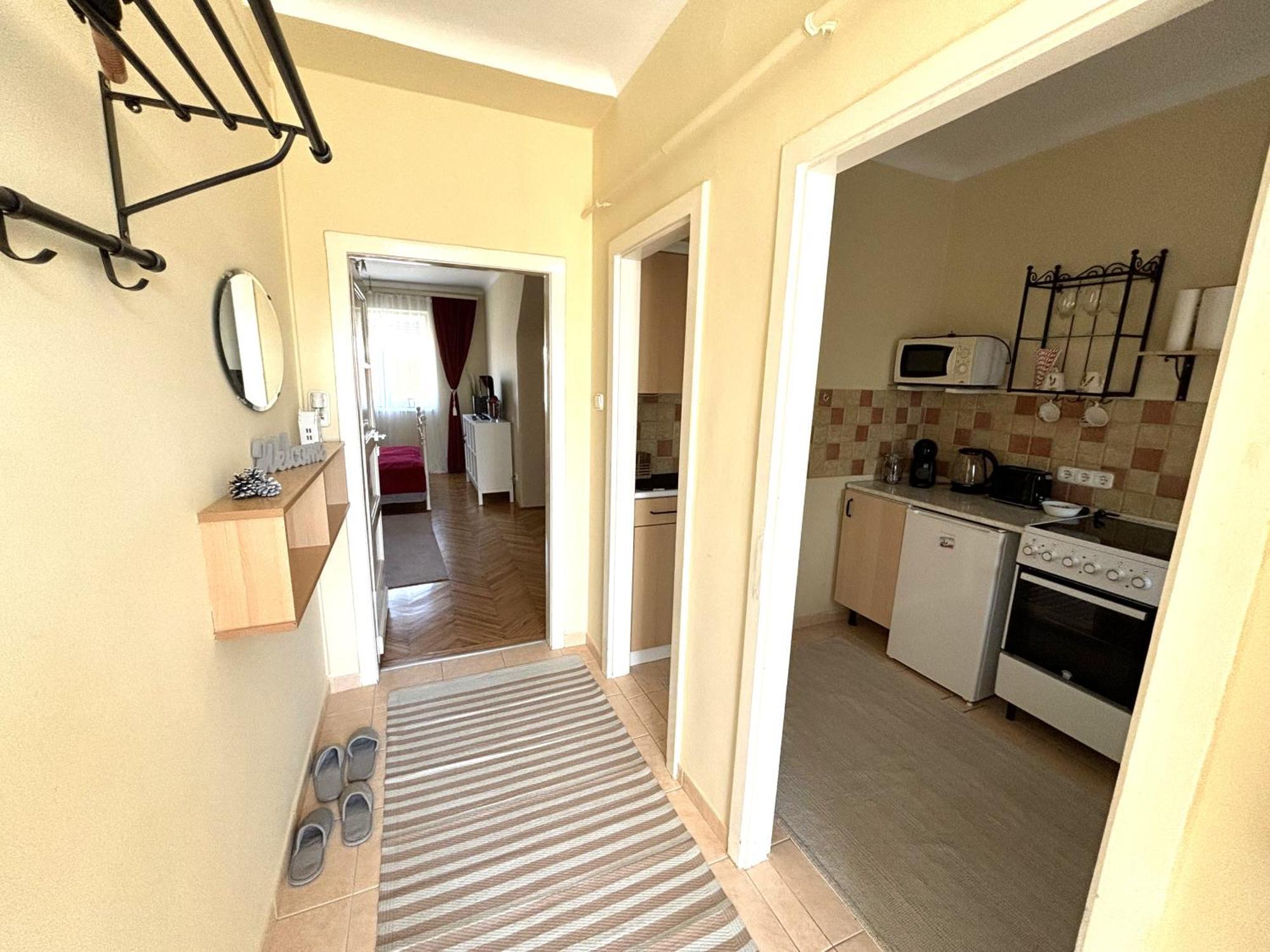 Downtown Hideaway Apartman Budapeste Exterior foto