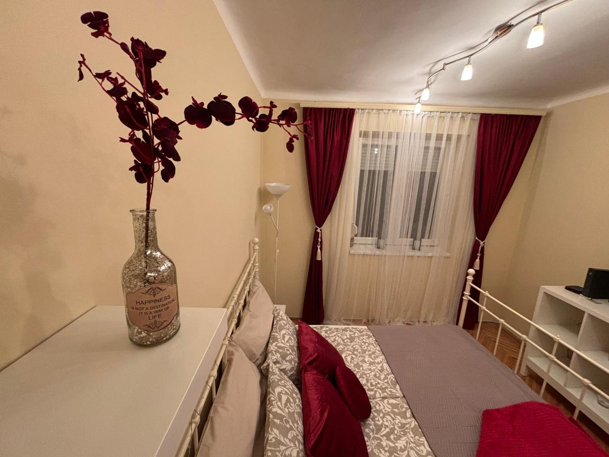 Downtown Hideaway Apartman Budapeste Exterior foto